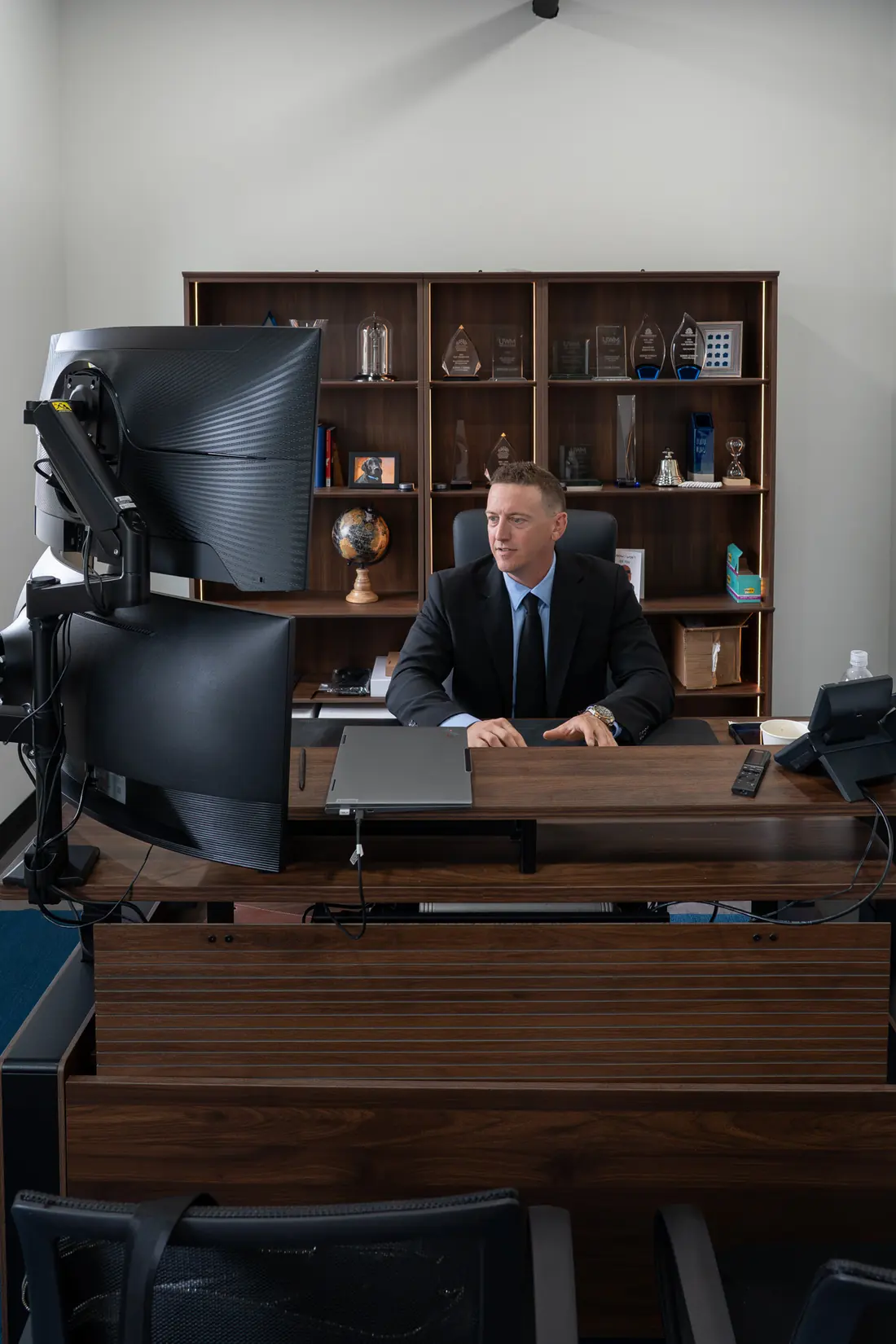 Eddie Cohen, President of Cohen Mortgage, at his desk